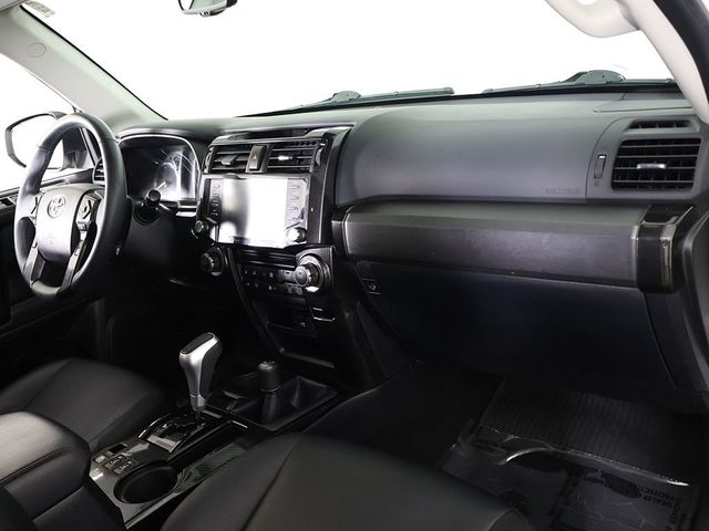 2021 Toyota 4Runner TRD Pro 4WD - 23012737 - 25