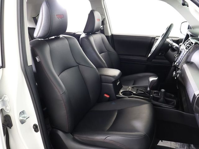 2021 Toyota 4Runner TRD Pro 4WD - 23012737 - 29