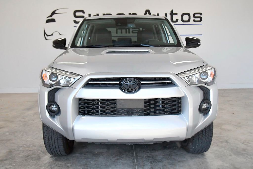 2021 Toyota 4Runner Venture 4WD - 21821231 - 1