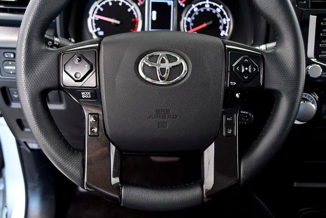 2021 Toyota 4Runner Venture 4WD - 21821231 - 19