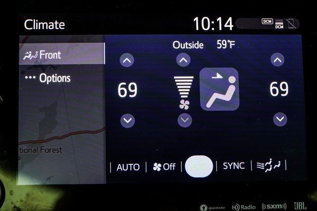 2021 Toyota Avalon Hybrid XLE FWD - 22947520 - 26