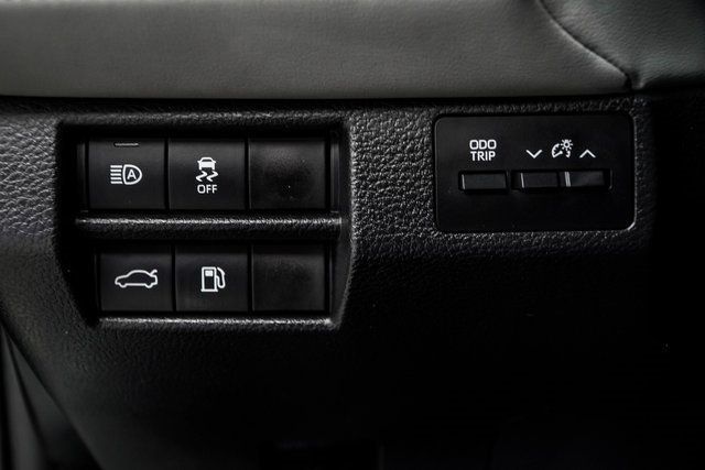 2021 Toyota Avalon Hybrid XLE FWD - 22947520 - 34