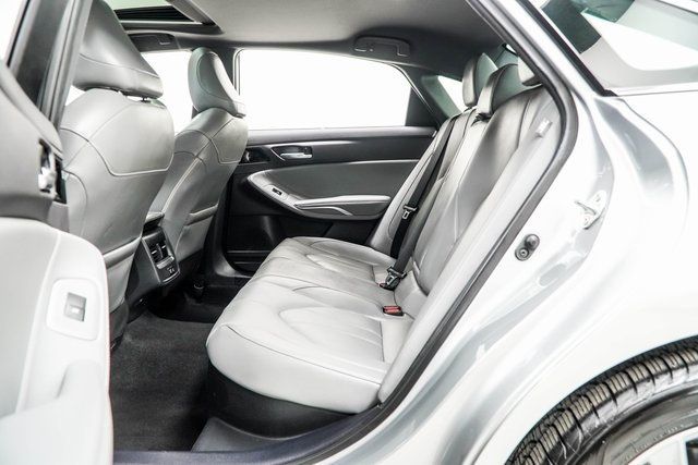 2021 Toyota Avalon Hybrid XLE FWD - 22947520 - 38