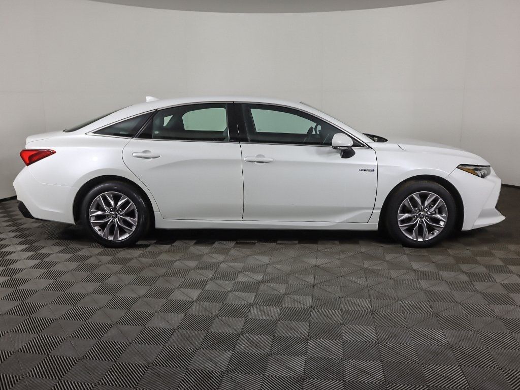 2021 Toyota Avalon Hybrid XLE FWD - 22757824 - 16