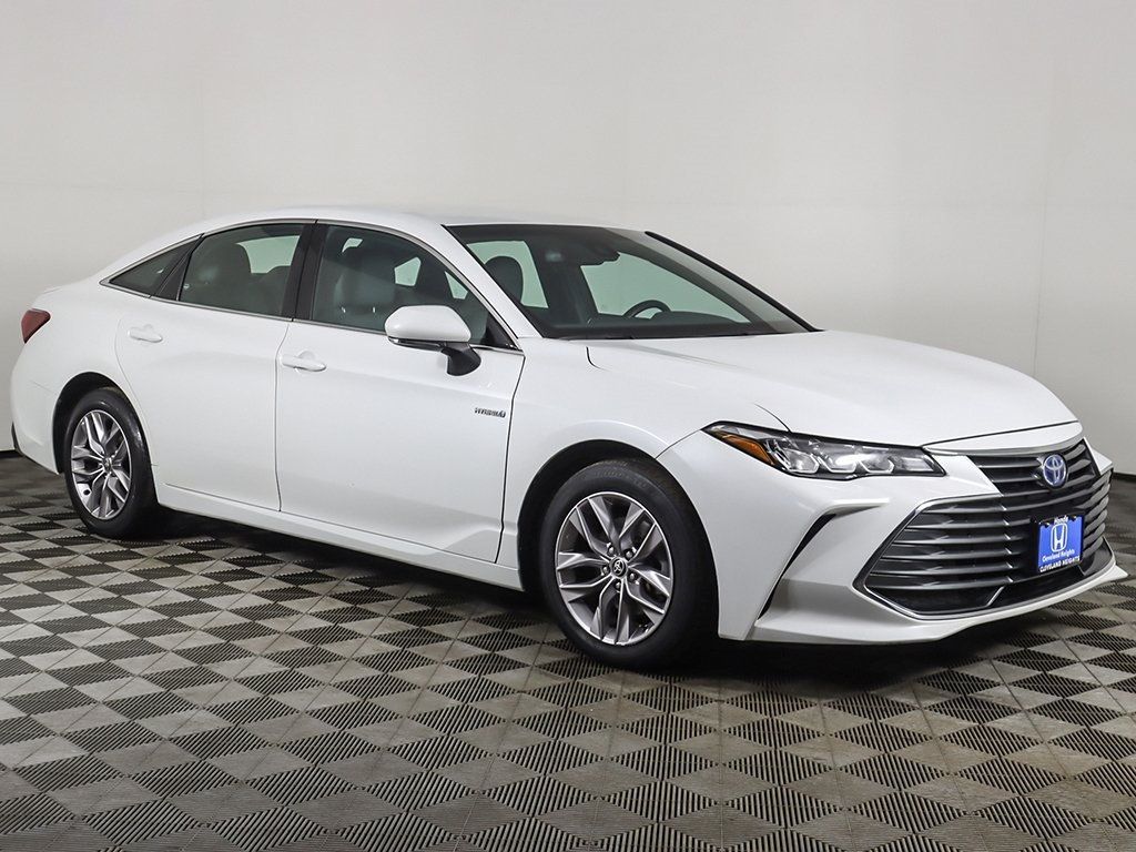 2021 Toyota Avalon Hybrid XLE FWD - 22757824 - 50