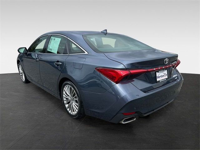 2021 Toyota Avalon Limited photo 3