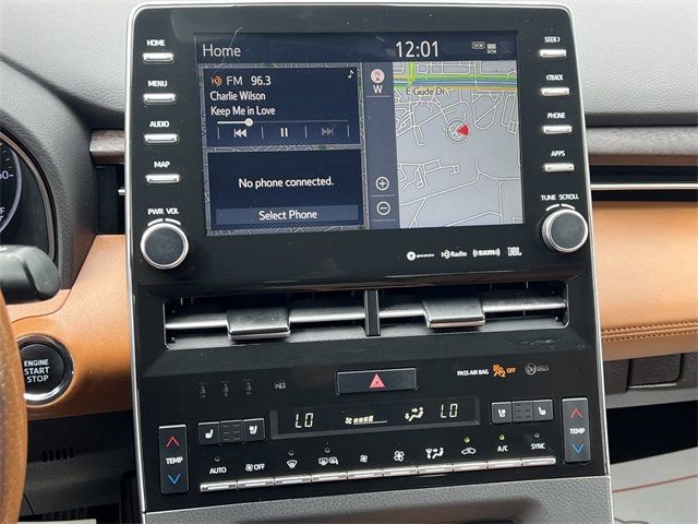 2021 Toyota Avalon Limited AWD - 22941795 - 26