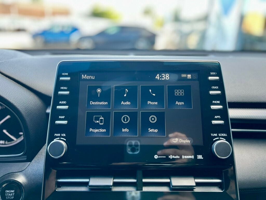 2021 Toyota Avalon XSE photo 22
