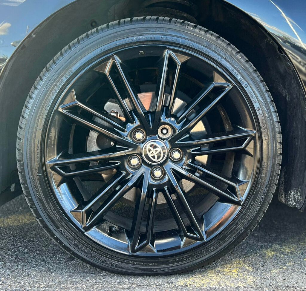 2021 Toyota Avalon XSE photo 30