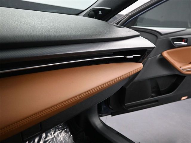 2021 Toyota Avalon Touring photo 12