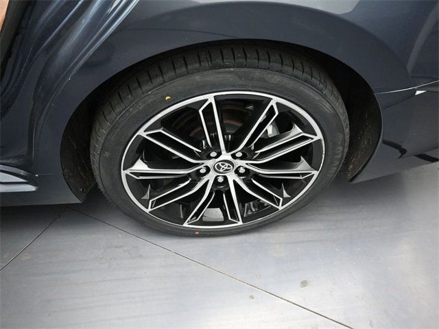 2021 Toyota Avalon Touring photo 7