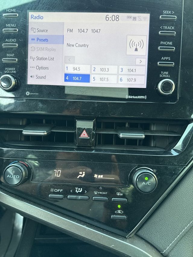 2021 Toyota Camry  - 22911478 - 24