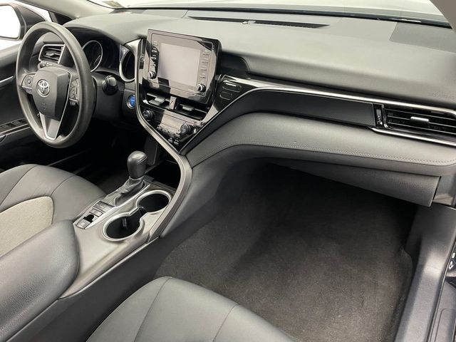 2021 Toyota Camry Hybrid LE CVT - 22942121 - 15