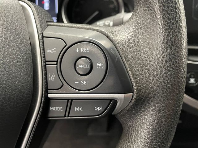 2021 Toyota Camry Hybrid LE CVT - 22942121 - 22