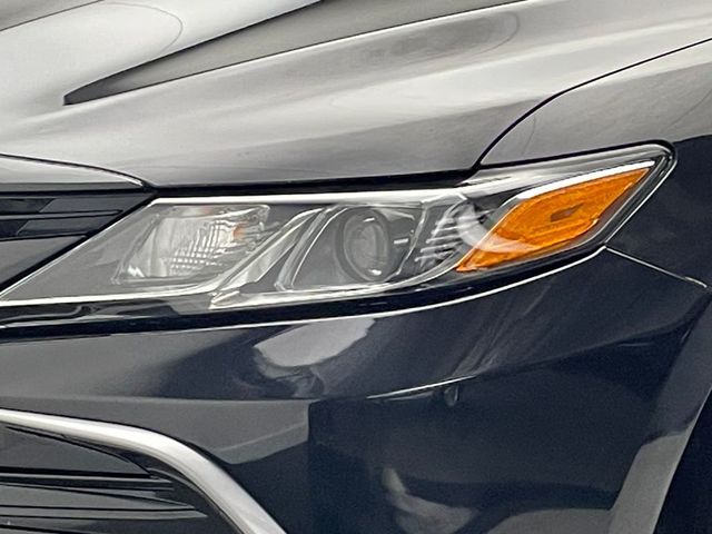 2021 Toyota Camry Hybrid LE CVT - 22942121 - 44