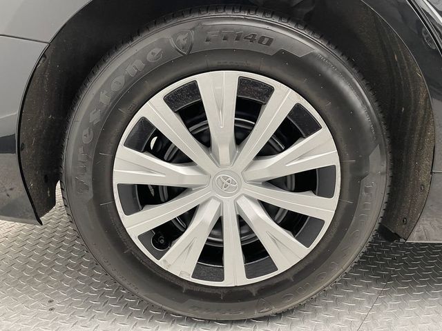 2021 Toyota Camry Hybrid LE CVT - 22942121 - 45