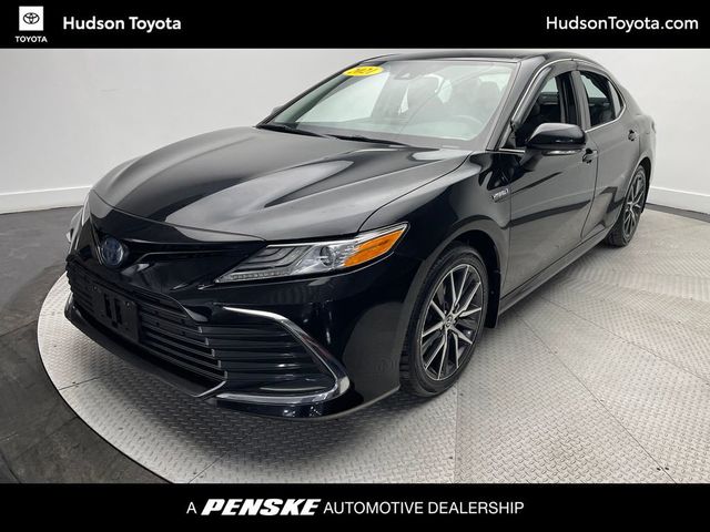 2021 Toyota Camry Hybrid XLE CVT - 22992443 - 0
