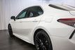 2021 Toyota Camry Hybrid XSE CVT - 22985212 - 31