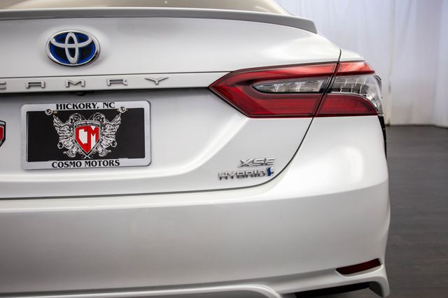 2021 Toyota Camry Hybrid XSE CVT - 22985212 - 38