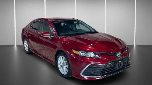 2021 Toyota Camry LE Automatic - 23060095 - 1
