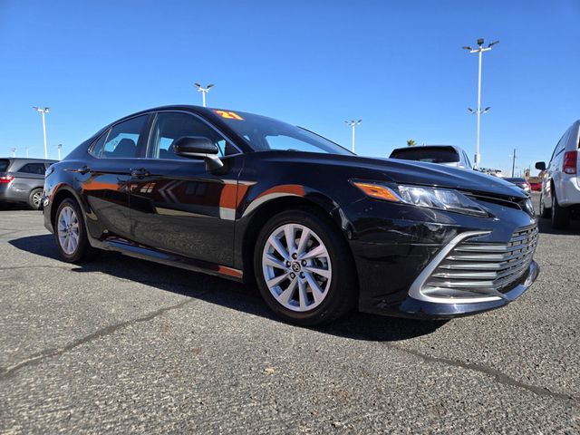 2021 Toyota Camry LE Automatic - 22770819 - 4