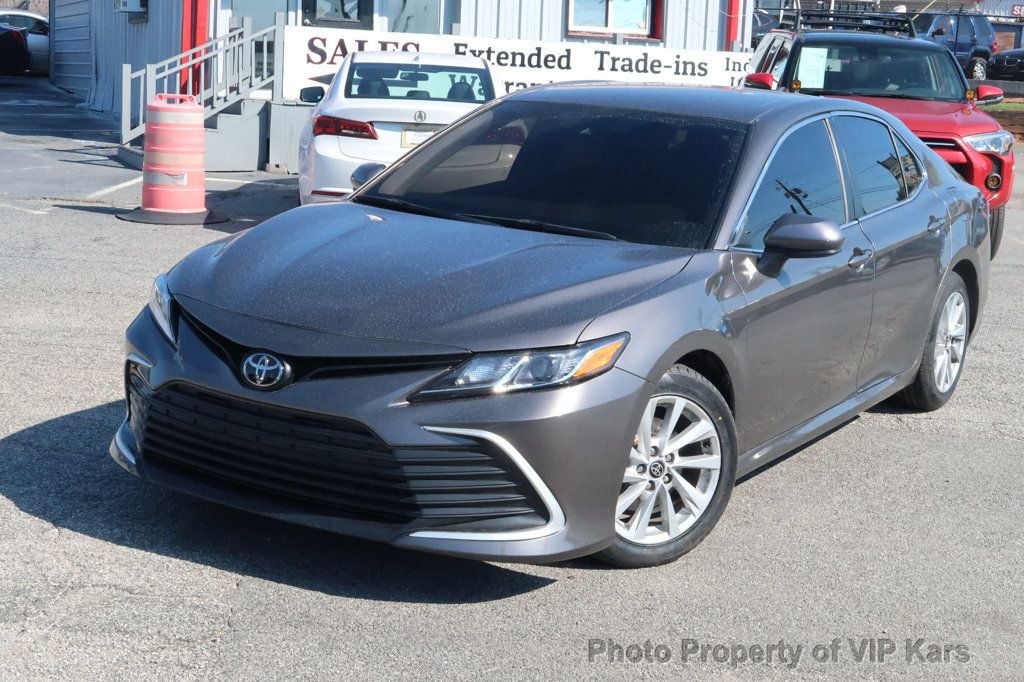 2021 Toyota Camry LE Automatic - 22587012 - 23