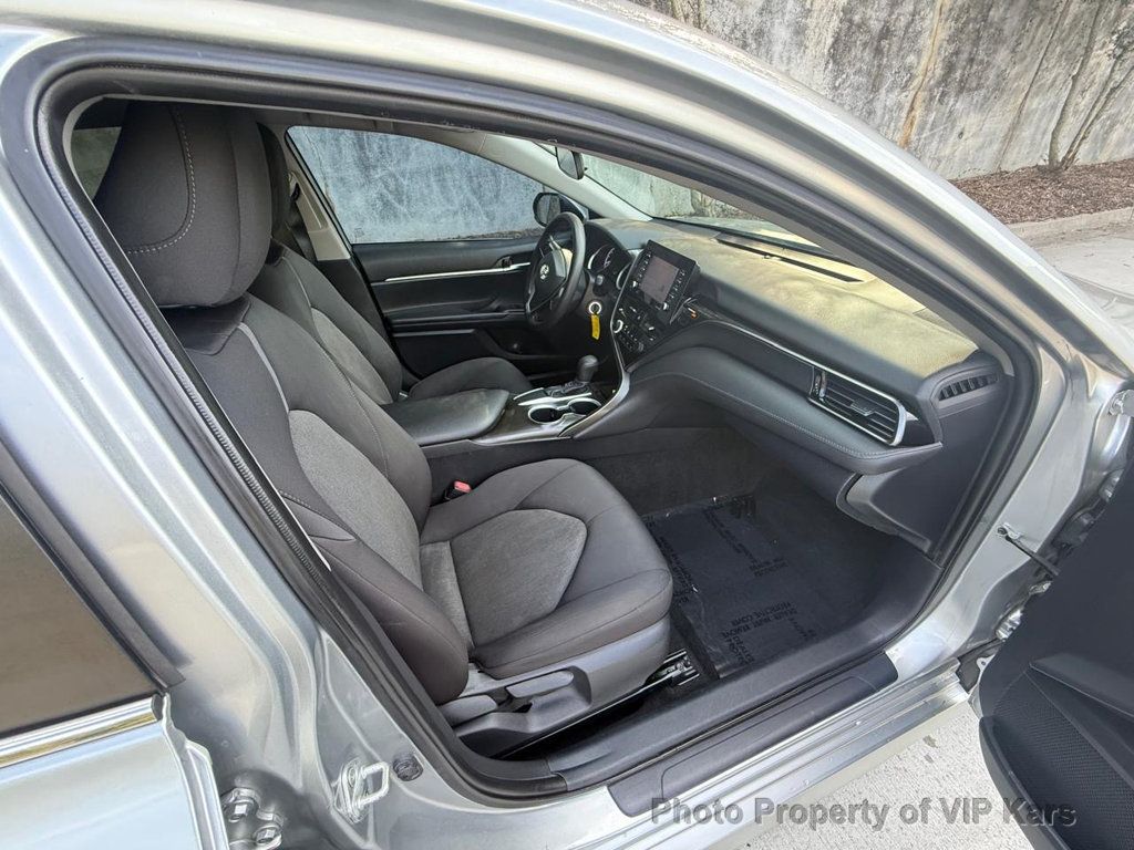 2021 Toyota Camry LE Automatic - 22933517 - 7