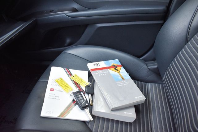 2021 Toyota Camry LE Automatic - 23011902 - 30