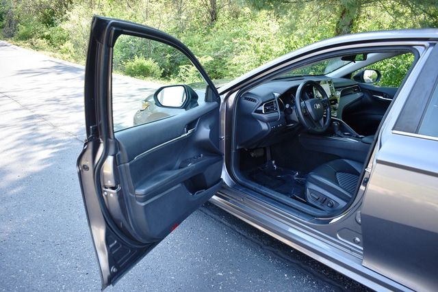 2021 Toyota Camry LE Automatic - 23011902 - 35