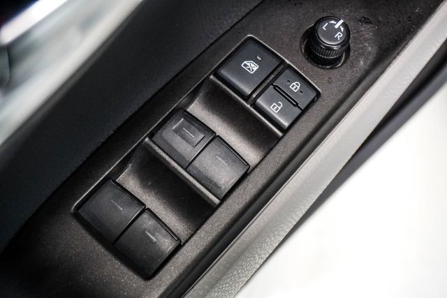 2021 Toyota Camry LE Automatic - 22988921 - 21