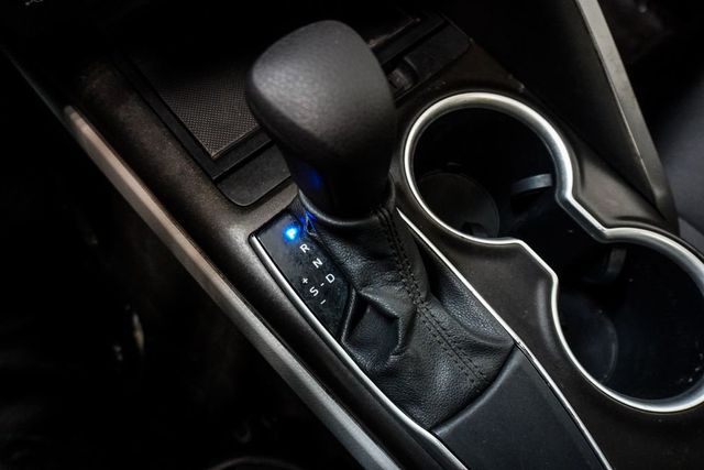 2021 Toyota Camry LE Automatic - 22988921 - 24