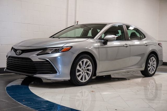 2021 Toyota Camry LE Automatic - 22988921 - 3