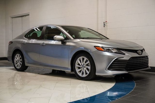 2021 Toyota Camry LE Automatic - 22988921 - 4