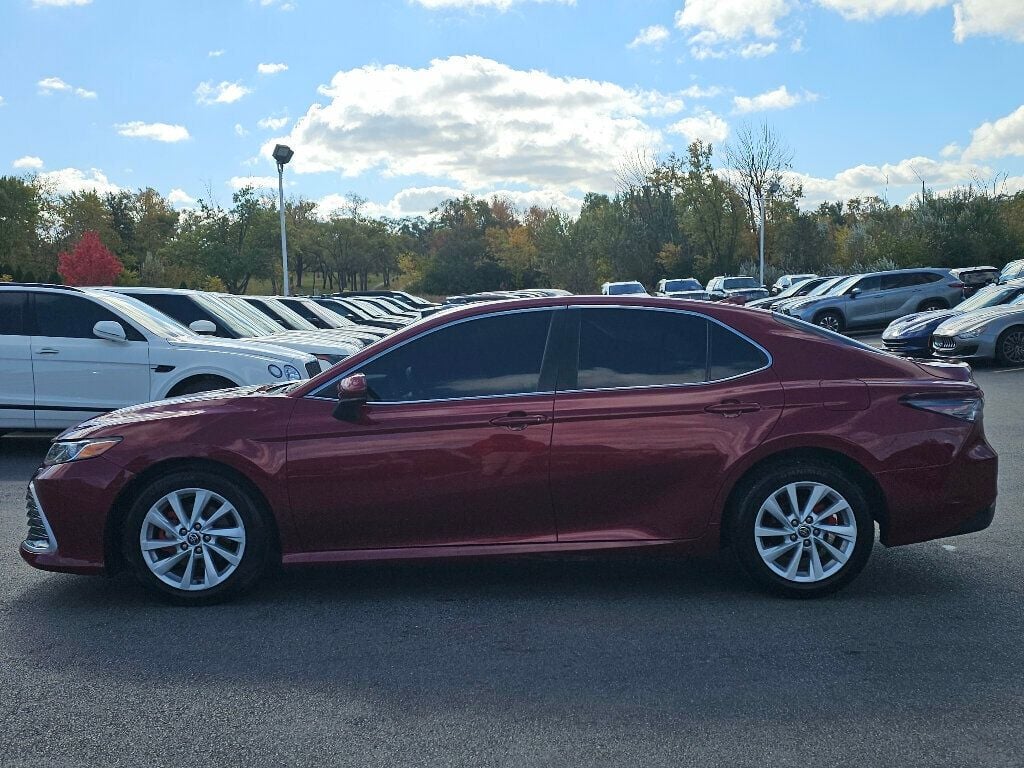 2021 Toyota Camry LE Automatic - 22932716 - 14