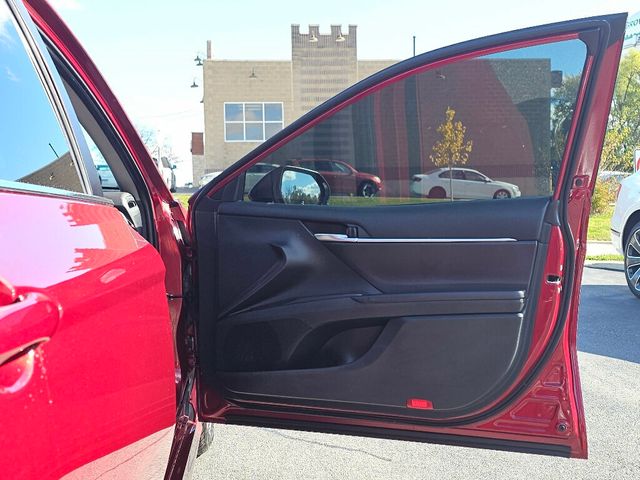 2021 Toyota Camry LE Automatic - 22932716 - 17