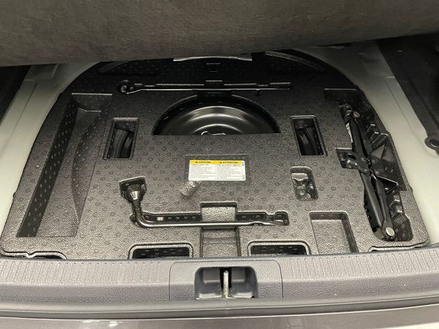 2021 Toyota Camry LE Automatic AWD - 22979760 - 38