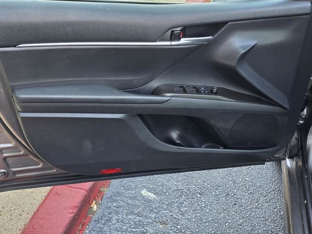 2021 Toyota Camry SE - 22920493 - 23