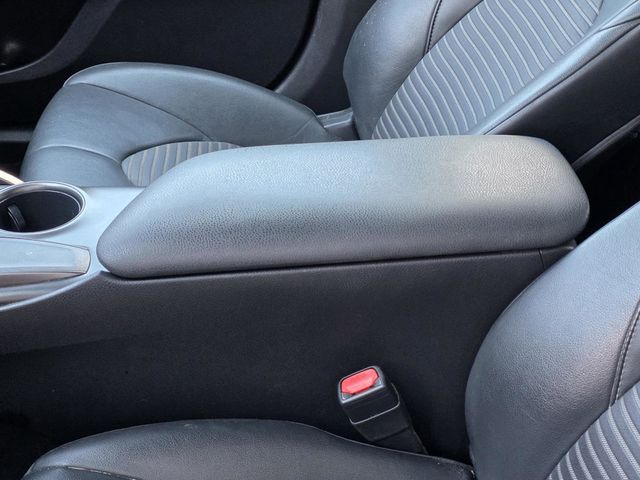 2021 Toyota Camry SE - 22920493 - 6