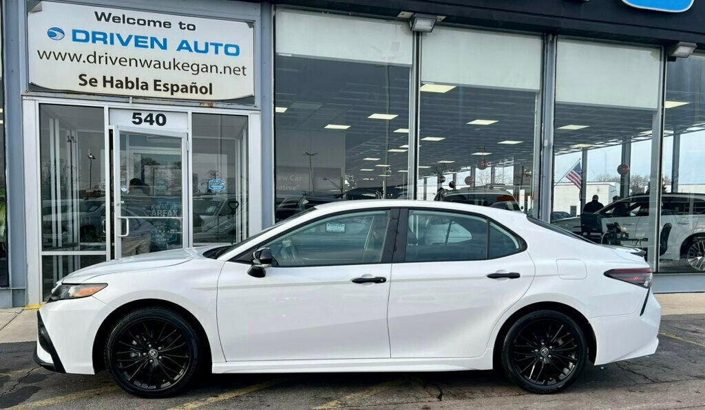 2021 Toyota Camry SE - 22956889 - 1