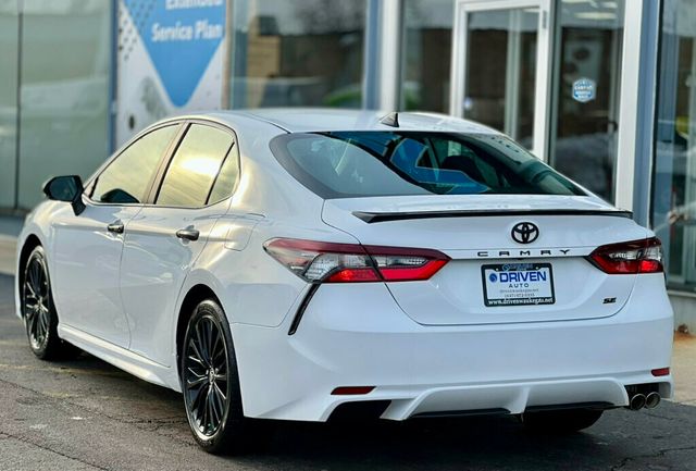 2021 Toyota Camry SE - 22956889 - 28