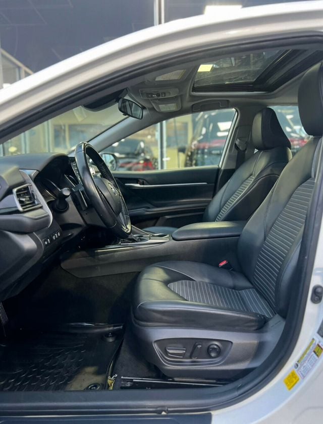 2021 Toyota Camry SE - 22979467 - 12