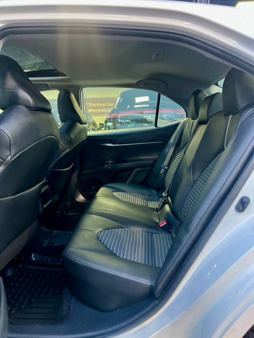 2021 Toyota Camry SE - 22979467 - 14