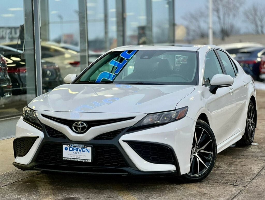 2021 Toyota Camry SE - 22979467 - 27
