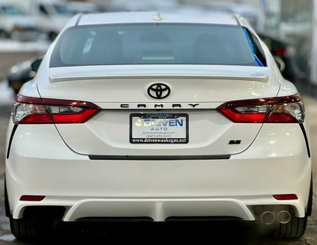 2021 Toyota Camry SE - 22979467 - 30