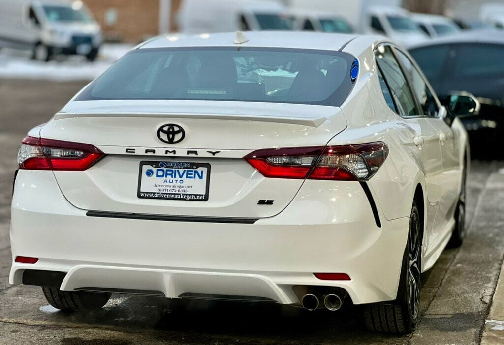 2021 Toyota Camry SE - 22979467 - 4
