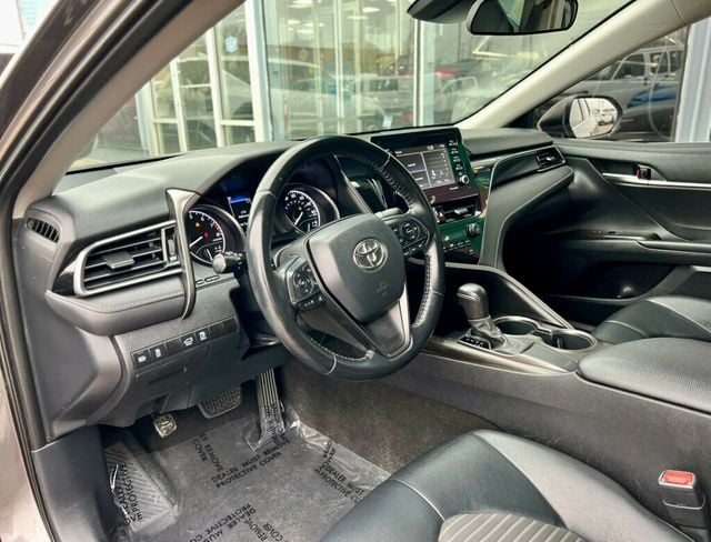 2021 Toyota Camry SE - 22985403 - 11