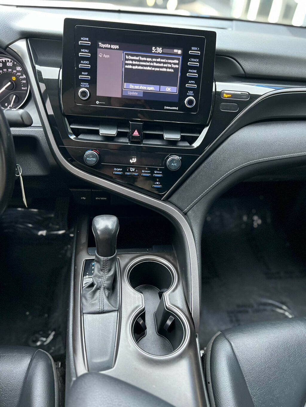 2021 Toyota Camry SE - 22985403 - 24