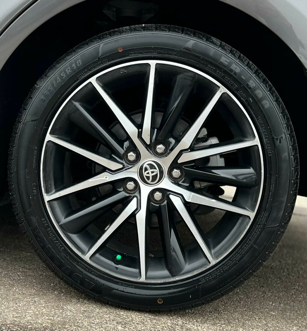 2021 Toyota Camry SE - 22985403 - 25