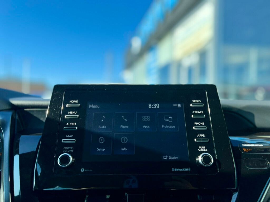 2021 Toyota Camry SE - 22988973 - 22