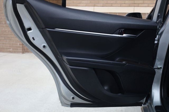 2021 Toyota Camry SE - 23087907 - 18